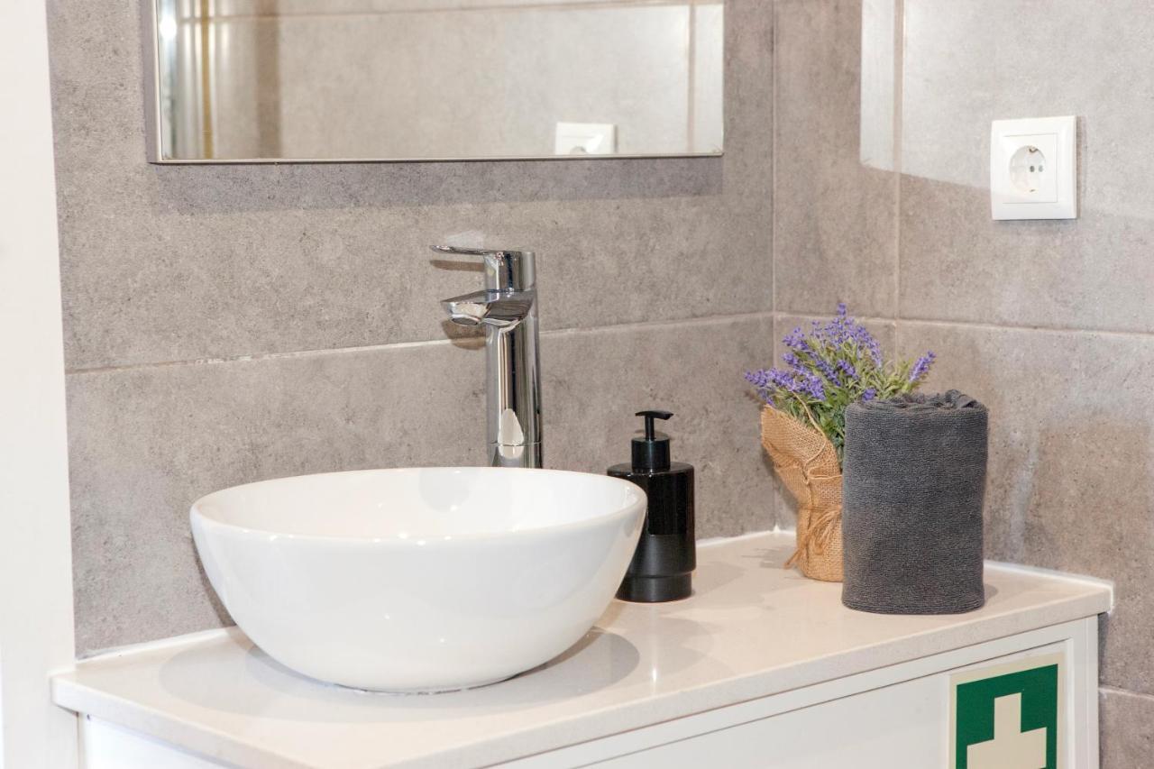 Host Wise - Amadeo Apartments Vila Nova de Gaia Zewnętrze zdjęcie